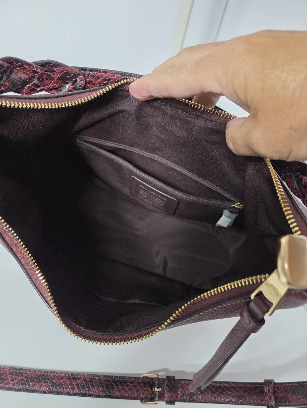 coach jules hobo burgundy wine leather hobo shoulder bag snake detail trim CC756